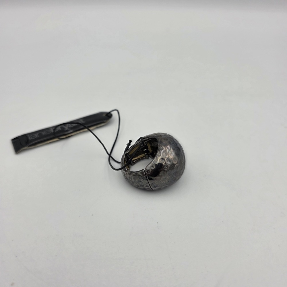 New Lane Bryant Hand Ring Hammered Black Metal Shiny Round Stretch Adjustable